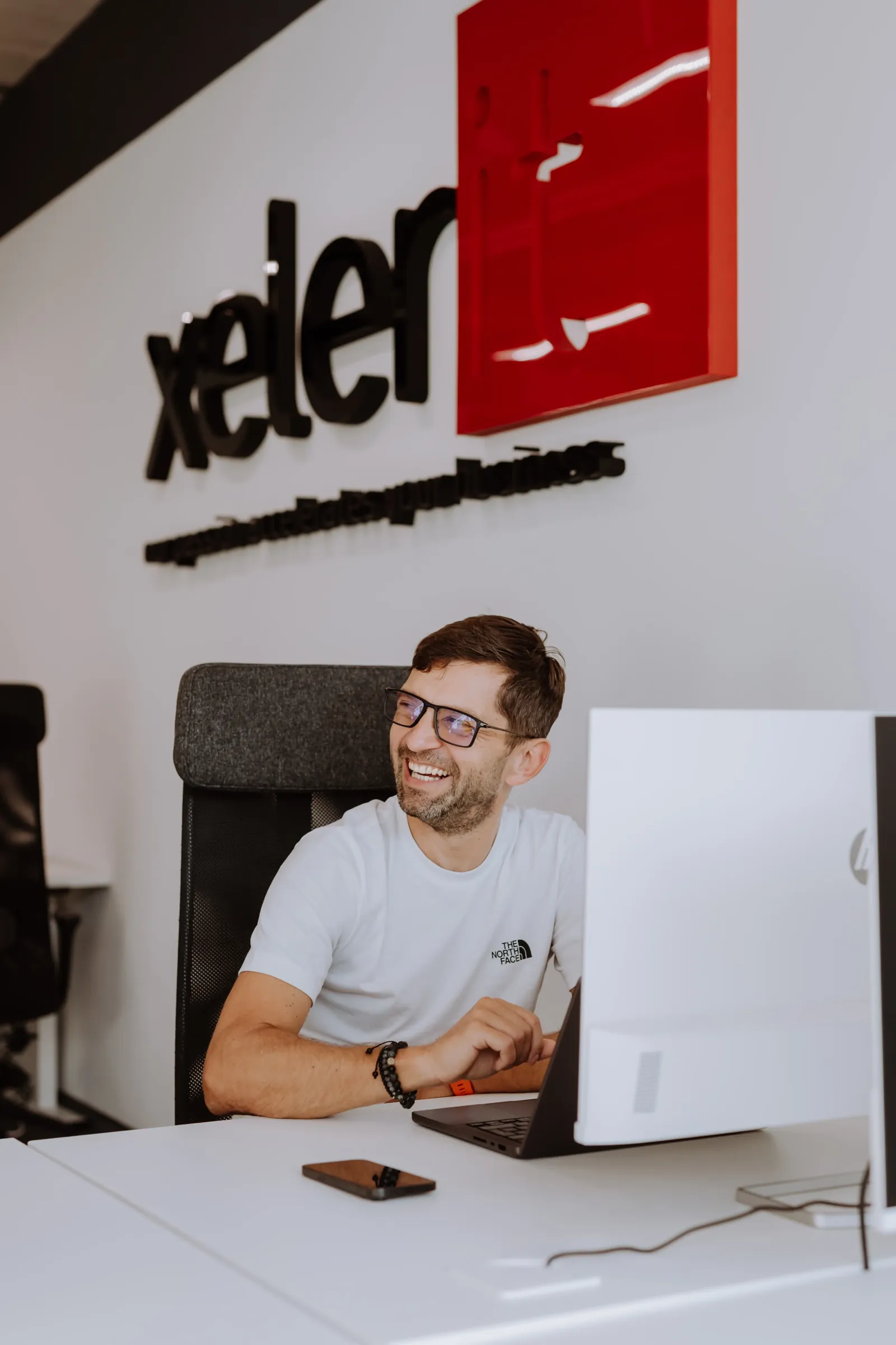 A Xelerit engineer at work